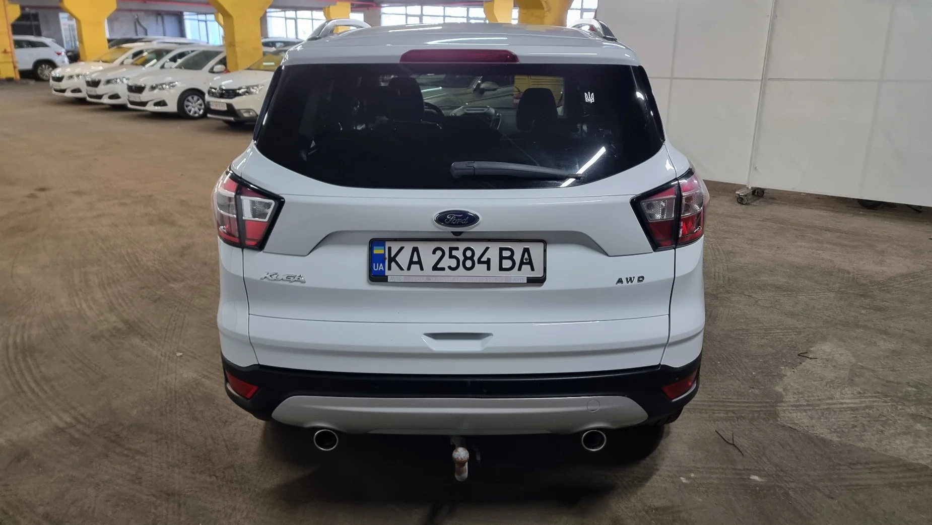 Ford Kuga photo